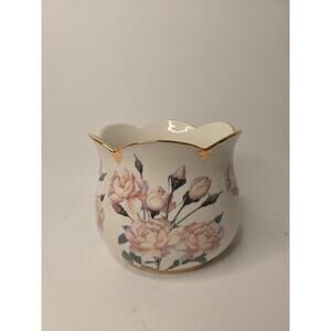 The Smithsonian Collection Floral Vase By Goebel 6.5" T x 7.5" W  Pre-Owned